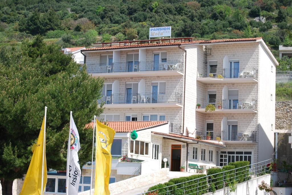 Pansion Komfor Moca Μακάρσκα Εξωτερικό φωτογραφία